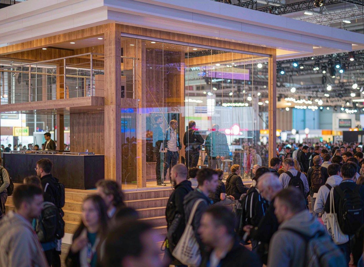 STEER — 30×30 Exhibit at NPE 2024 - King Exhibits trade show booth