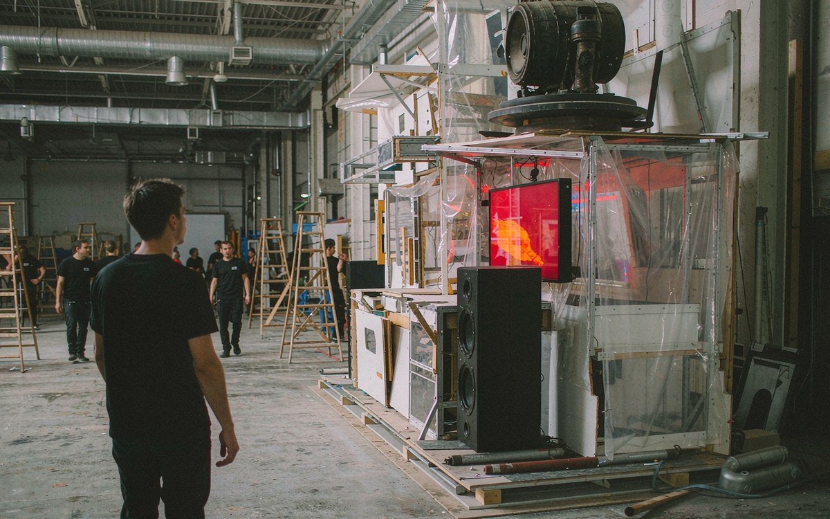 trial build of an experience-led booth in the workshop with a demo product on a platform