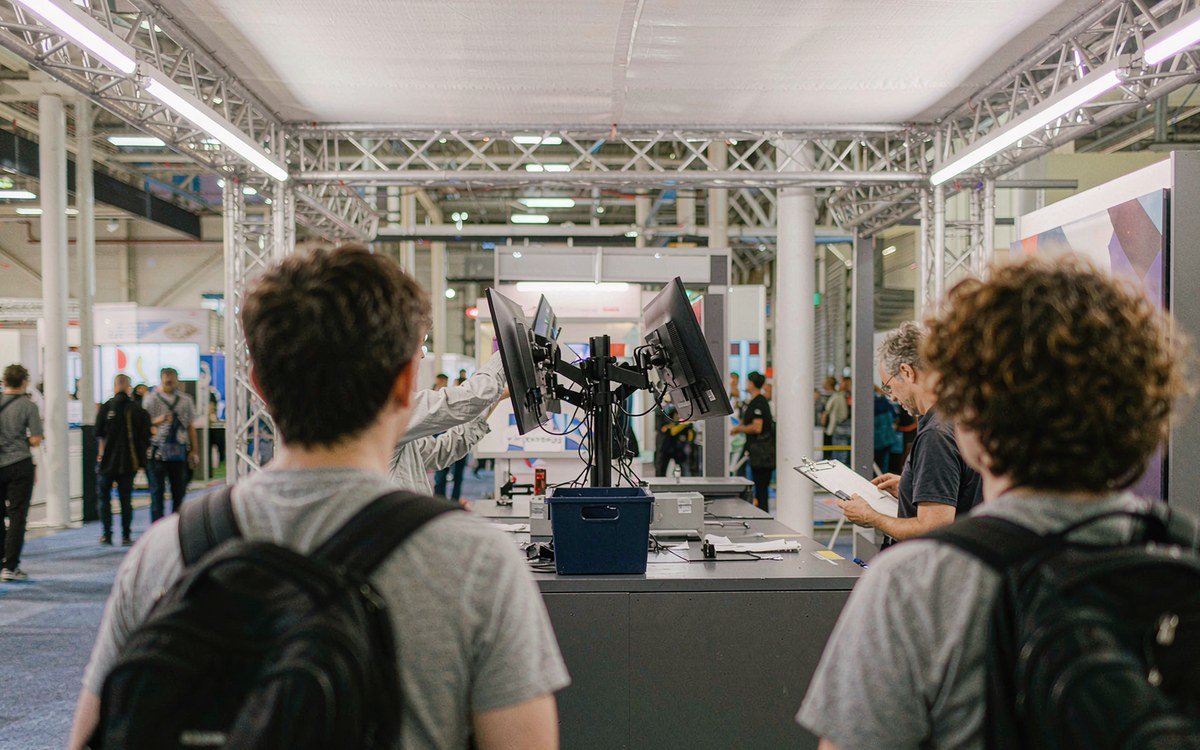 trial assembly of an inline rental display viewed from the aisle side