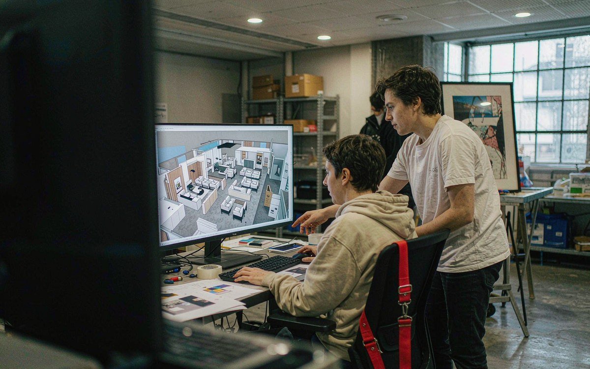 SAP Sapphire booth rental – exhibit design review with the project manager