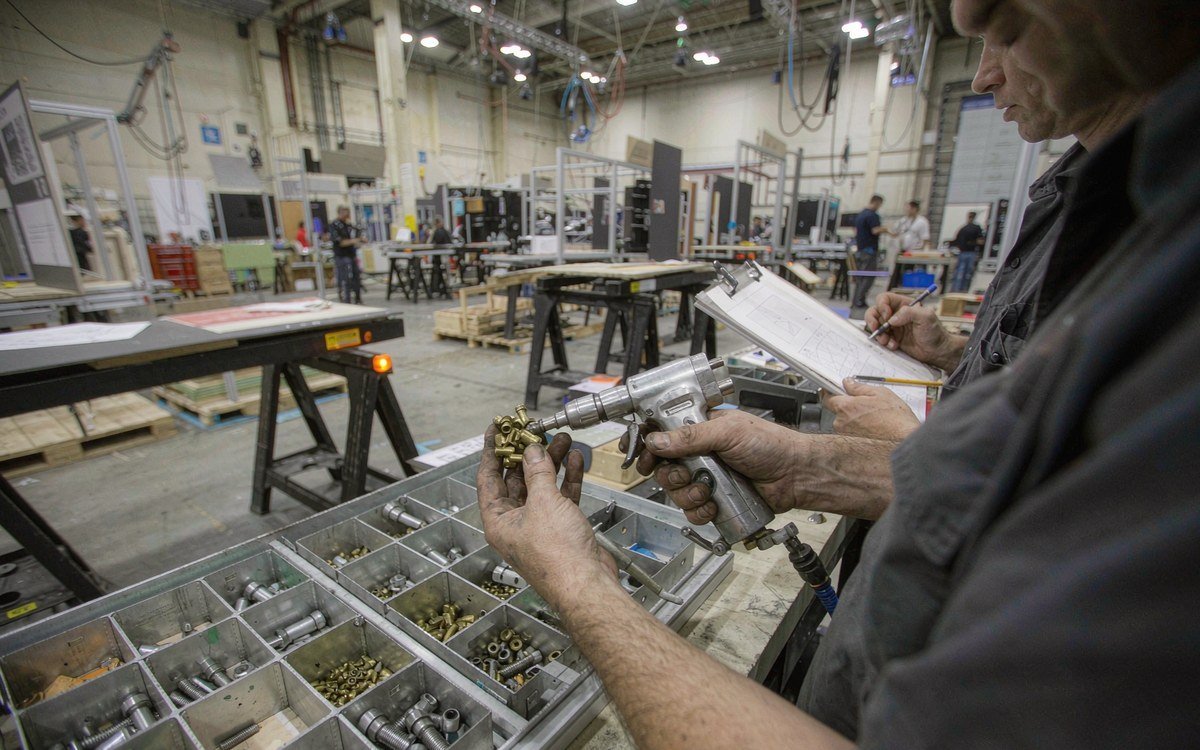 Fastener Fair USA booth rental – pre-show build check before the booth ships