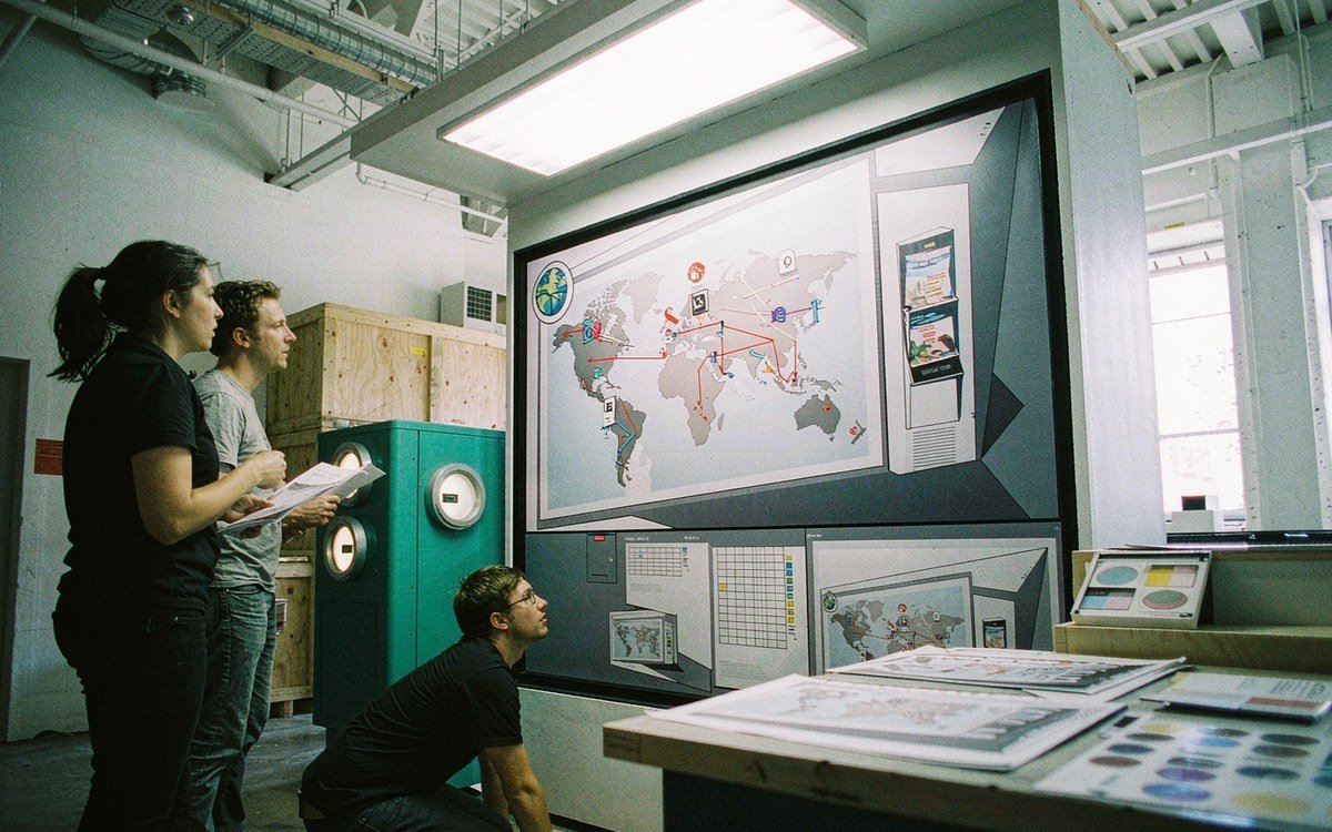Los Angeles Travel and Adventure Show booth rental – exhibit design review with the project manager