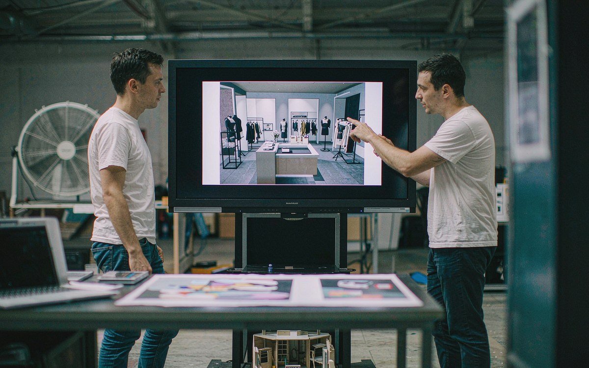MAGIC Nashville booth rental – exhibit design review with the project manager