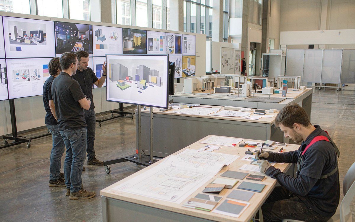 Sea-Air-Space Conference and Exposition booth rental – exhibit design review with the project manager