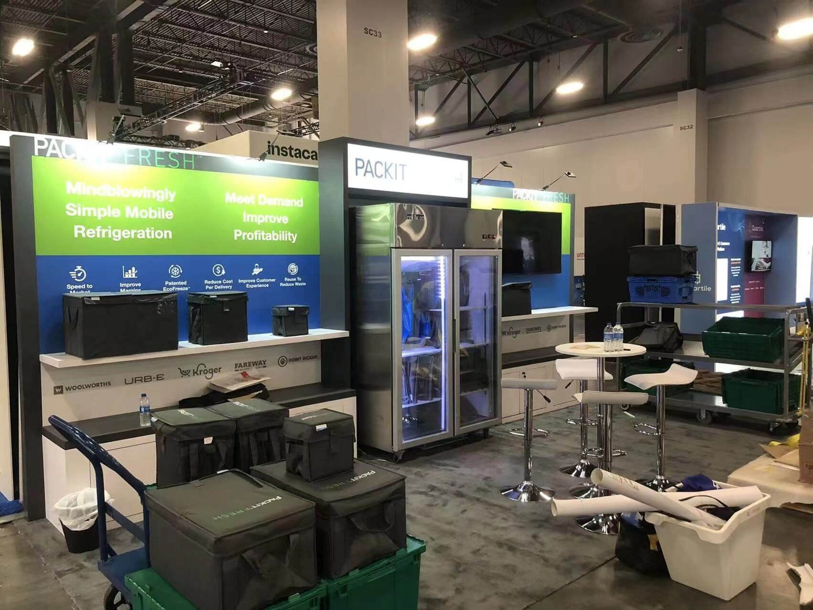Packit fresh 10'x20 trade show booth at GRECERY SHOP2022