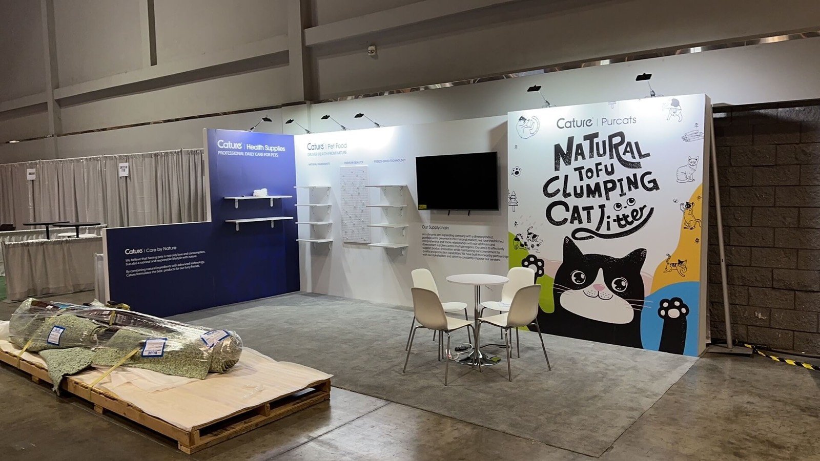 Cature 10x20 trade show booth display at Global Pet Expo 2023
