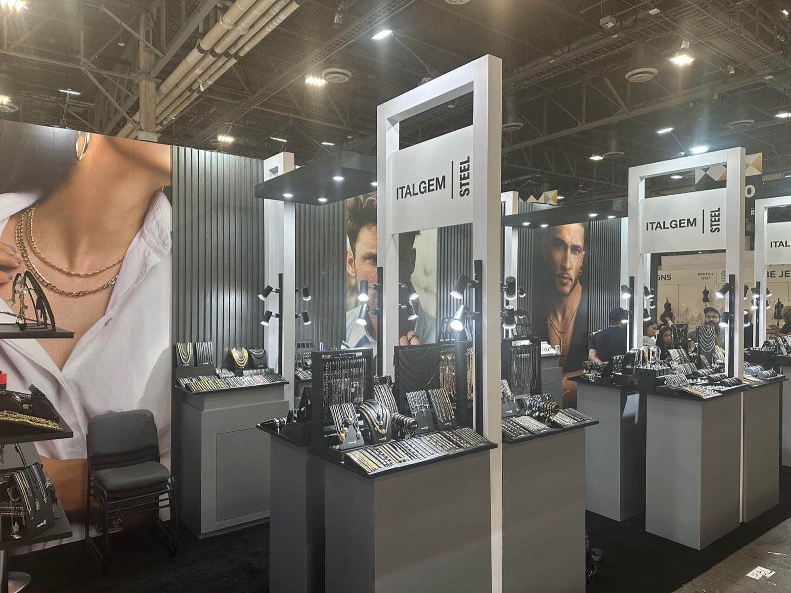 ITALGEM 10x30 trade show booth display at JCK 2024