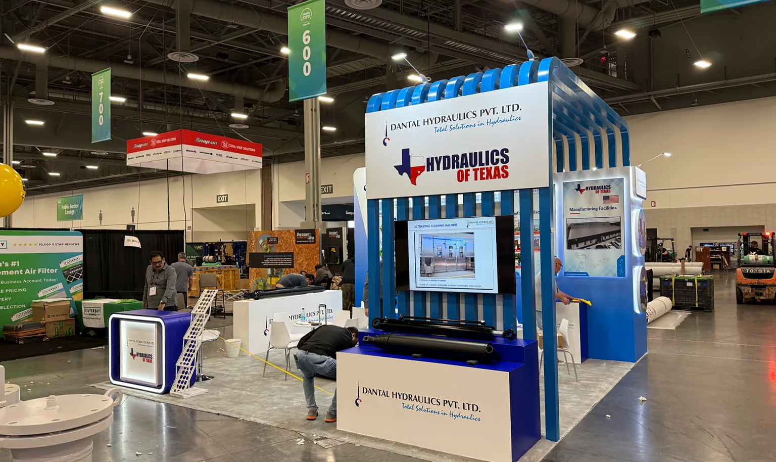 WasteExpo booth display supporting fleet and facility operating-fit discussions
