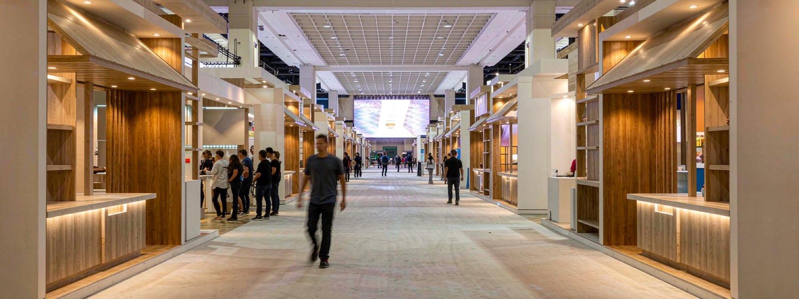 Bring Us the Line Your Buyers Need to Understand trade show booth planning