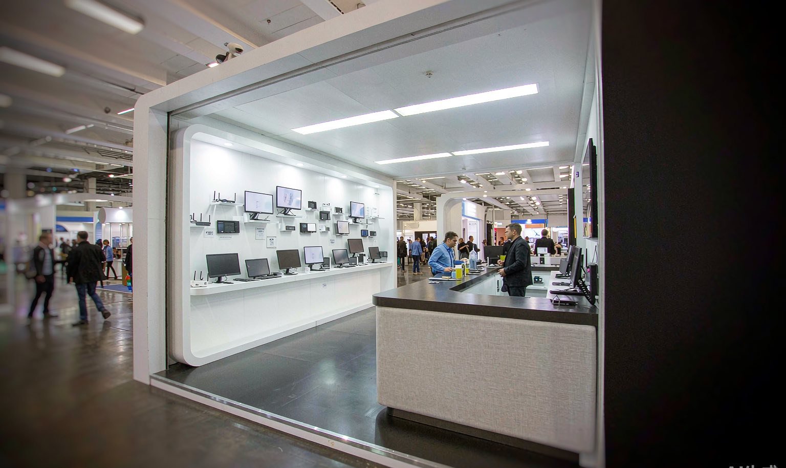 10x20 Trade Show Booth Rental - King Exhibits trade show booth