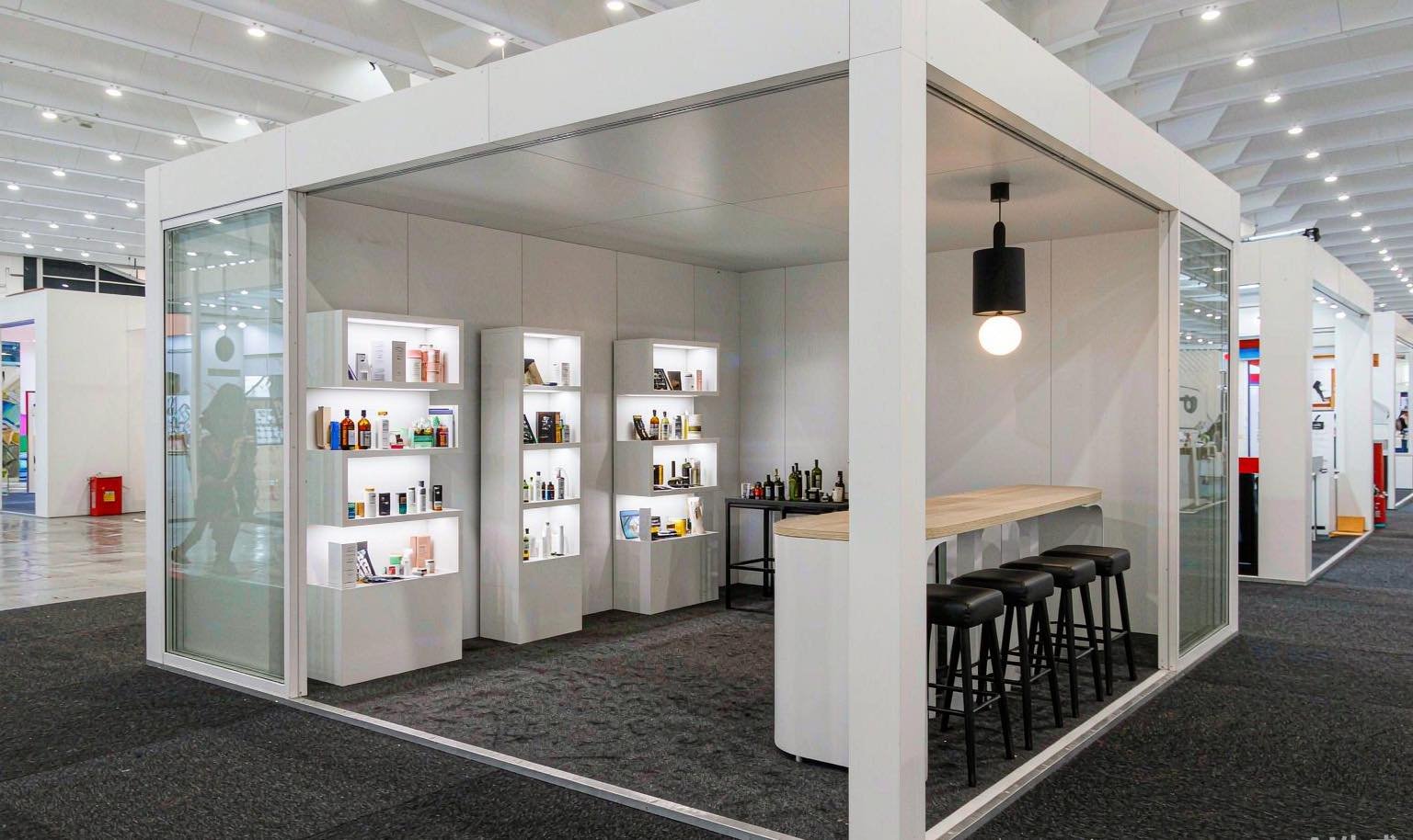 10x20 Trade Show Booth Rental - King Exhibits trade show booth