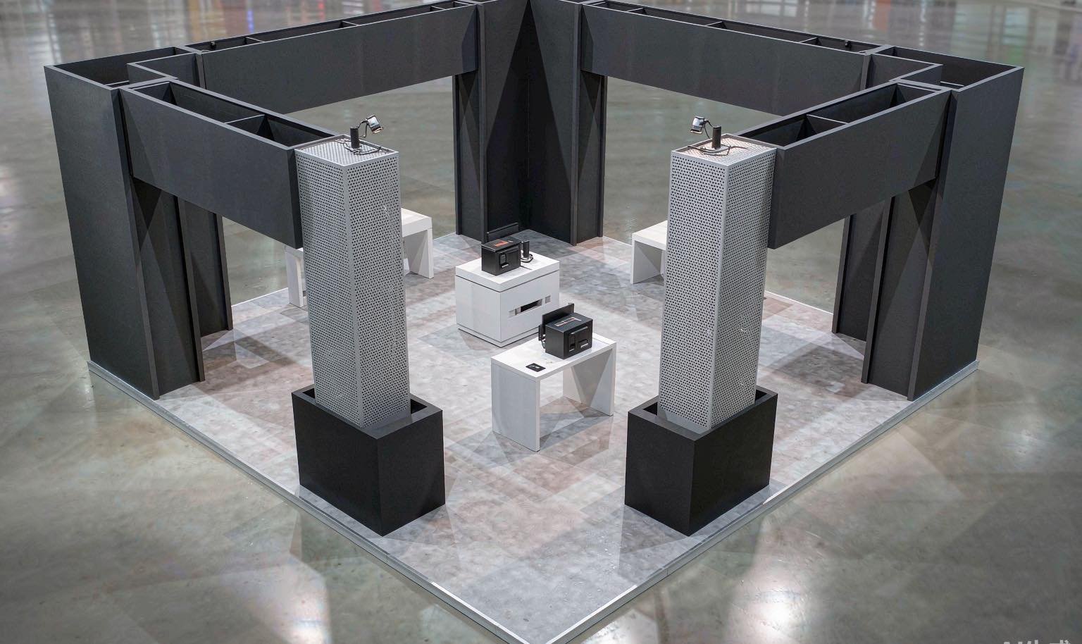 20x20 Trade Show Booth Rental - King Exhibits trade show booth
