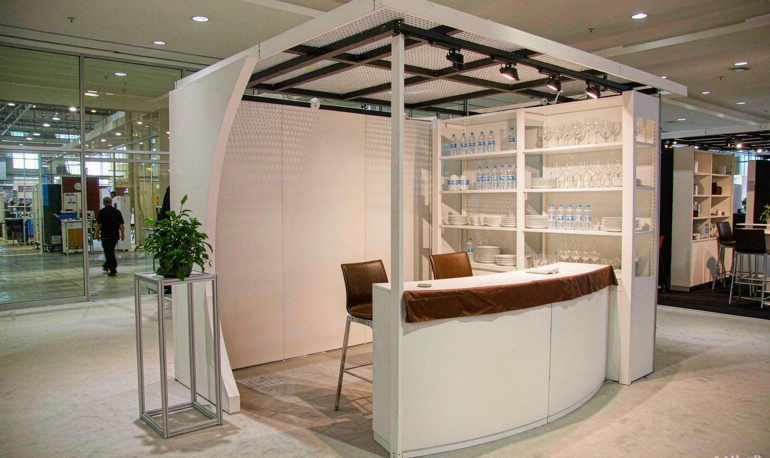10x20 Trade Show Booth Rental - King Exhibits trade show booth