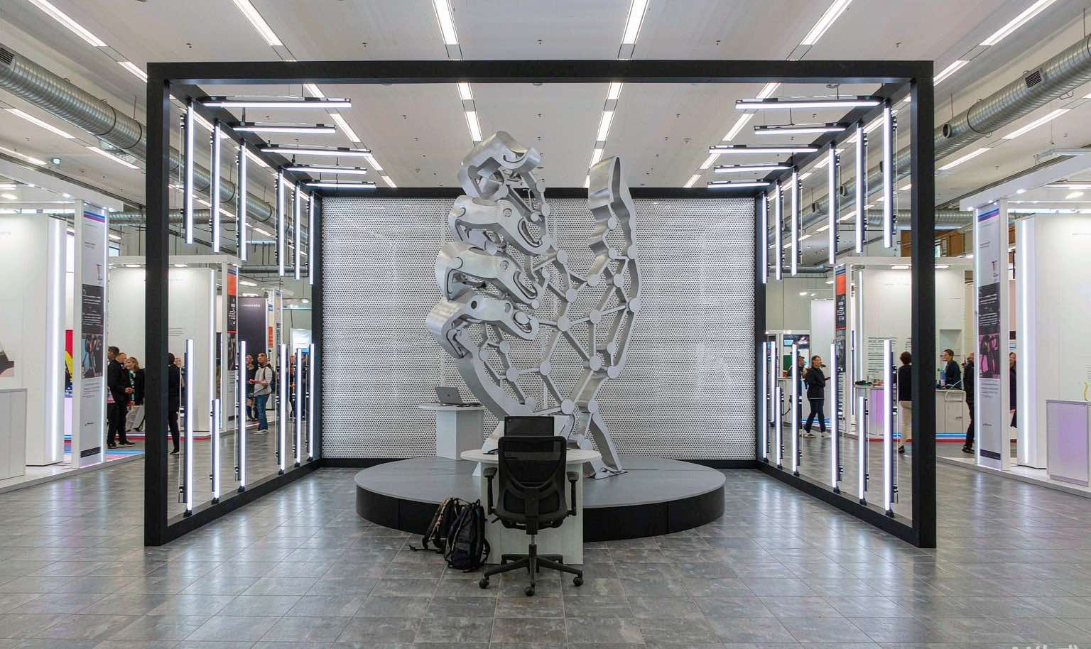 Retail and Distribution Fit - King Exhibits trade show booth