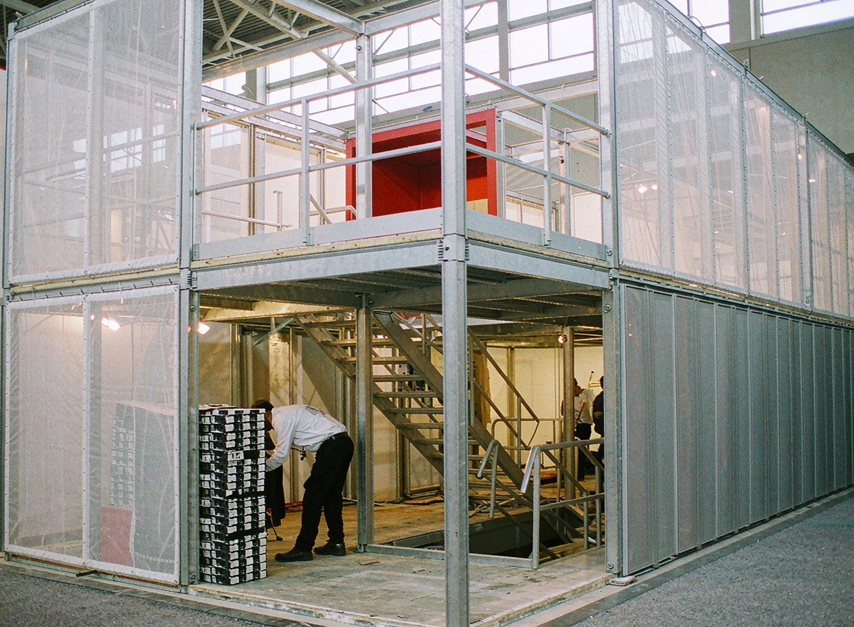 Know What Comes with the Rental Structure — Double Deck Exhibition booth rental