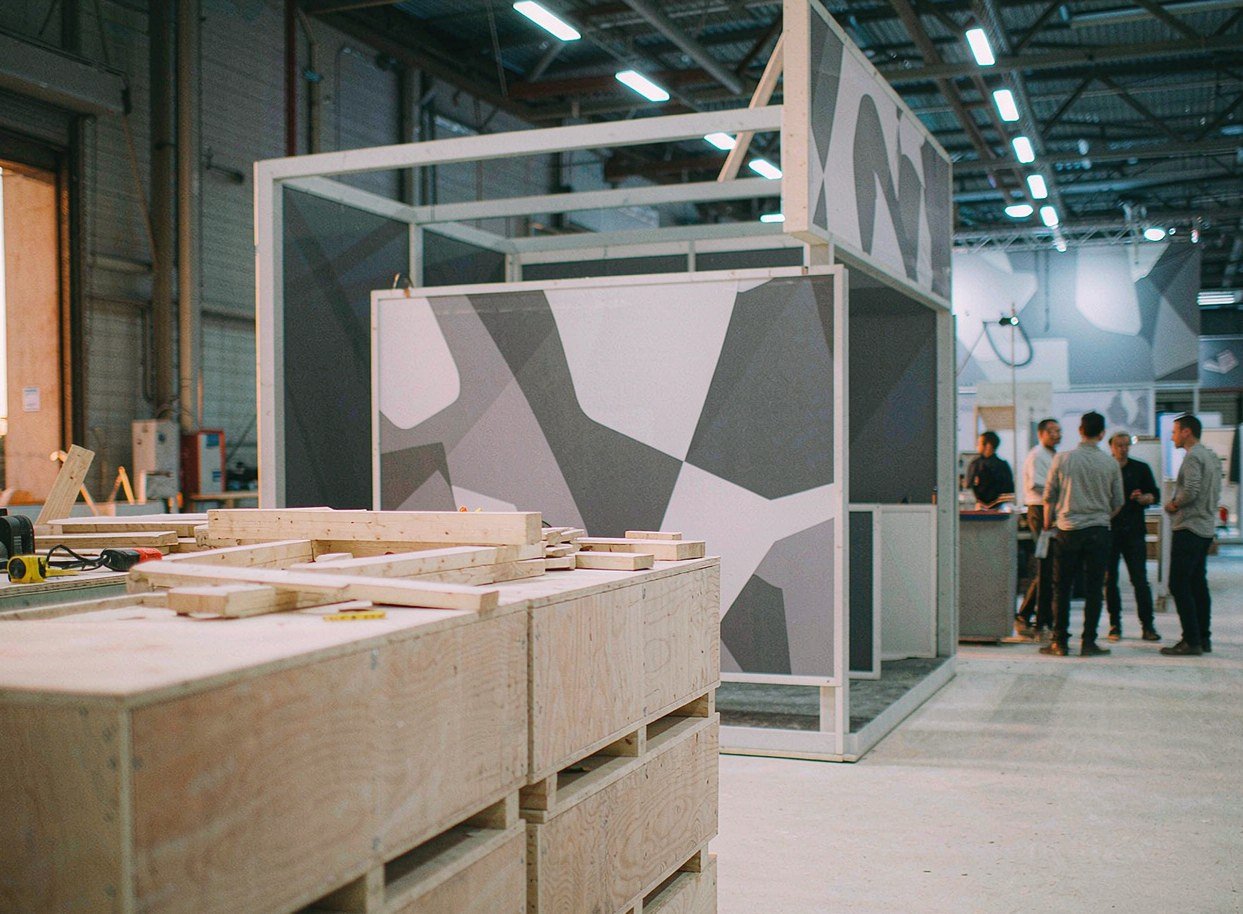 Resolve fit issues before they reach the show floor — Installation Dismantling