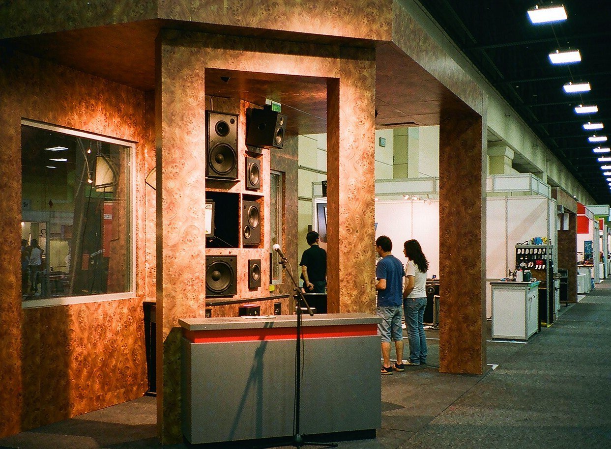 Add Audio Where Visitors Need to Hear You — Trade Show Av Rental