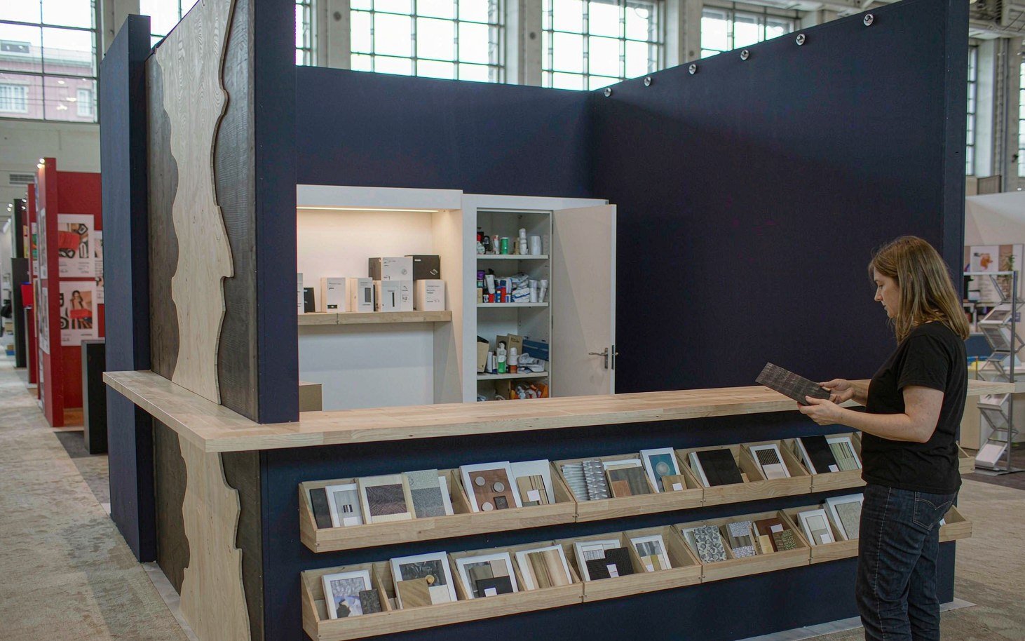 Keep Design, Production and Field Scope Connected - King Exhibits production support for a Gifford exhibit