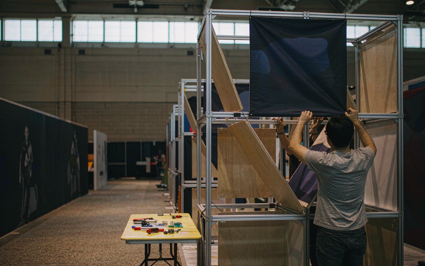 Keep Design, Production and Field Scope Connected - King Exhibits production support for a Miami Beach exhibit