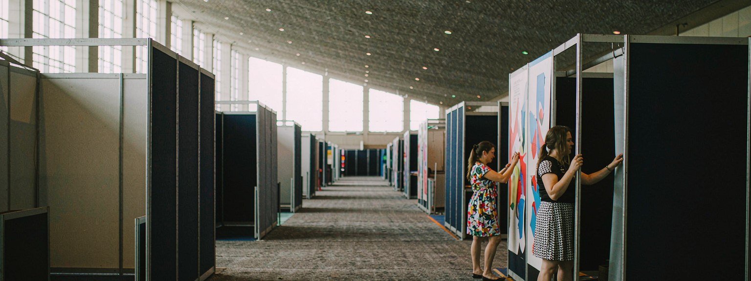 Request a Miami Beach Exhibit Direction - plan a Miami Beach trade show booth rental