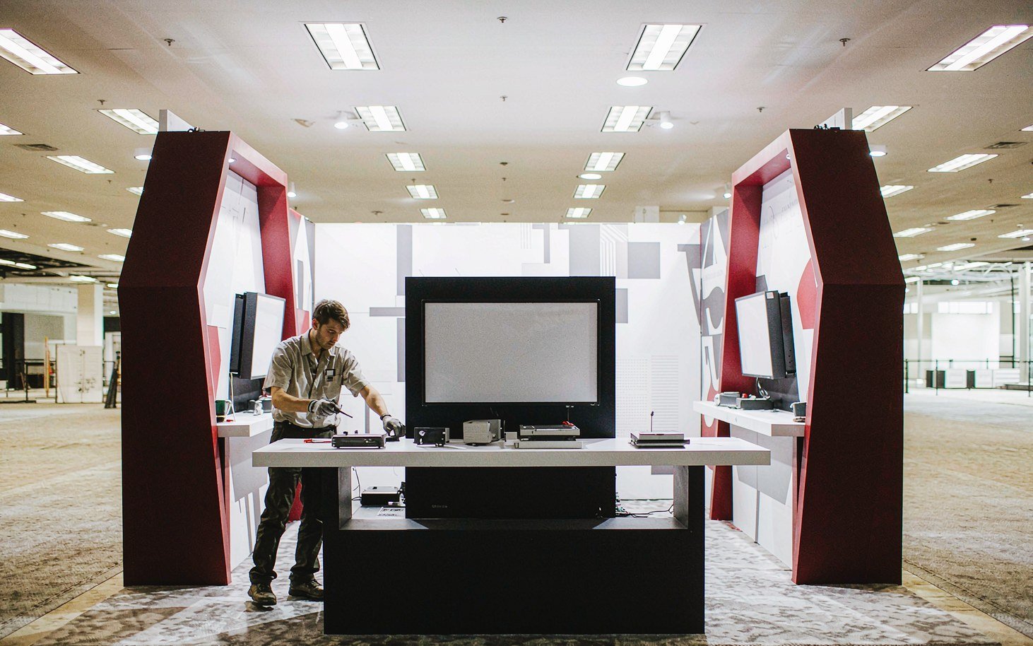 The Design Record Can Grow with the Venue Experience - Gaylord Pacific Resort & Convention Center trade show exhibit