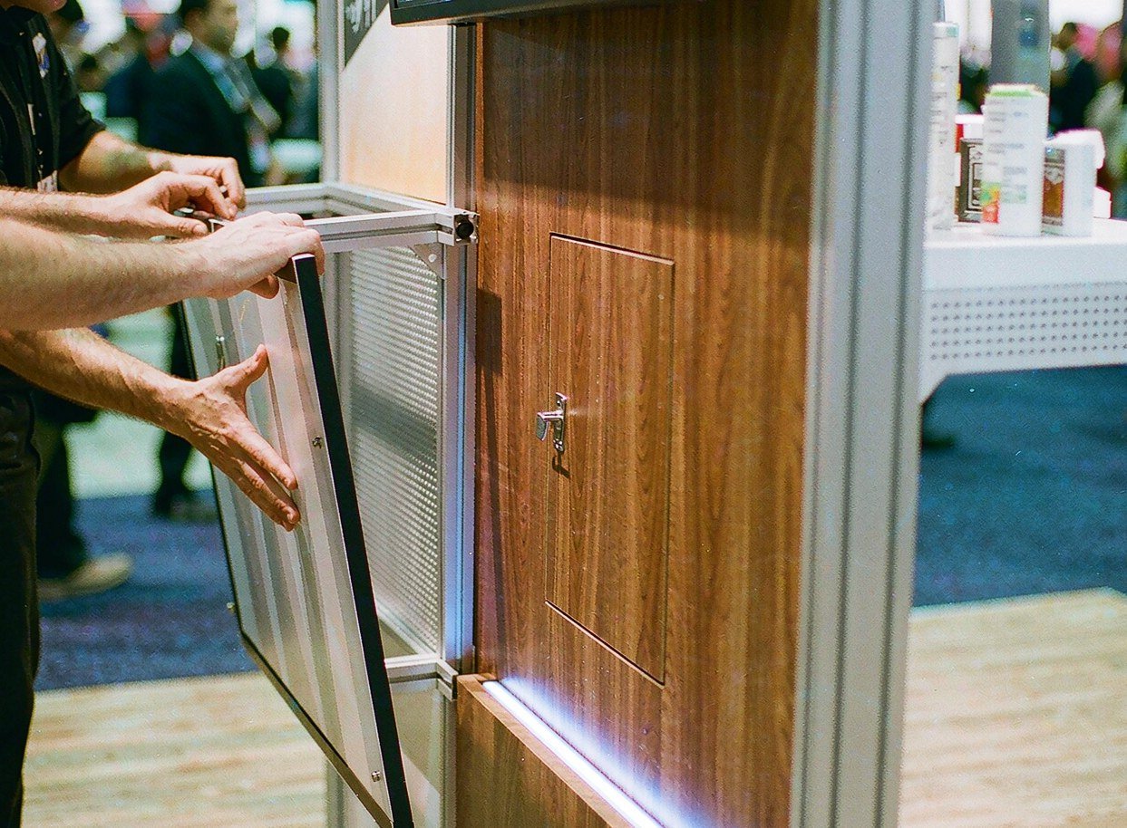 Use Adaptability Where the Information Can Move - Gaylord Pacific Resort & Convention Center trade show exhibit