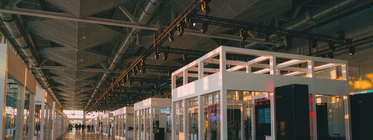Plan a Mana Wynwood Experience with Buyer Value - Mana Wynwood Convention Center trade show exhibit