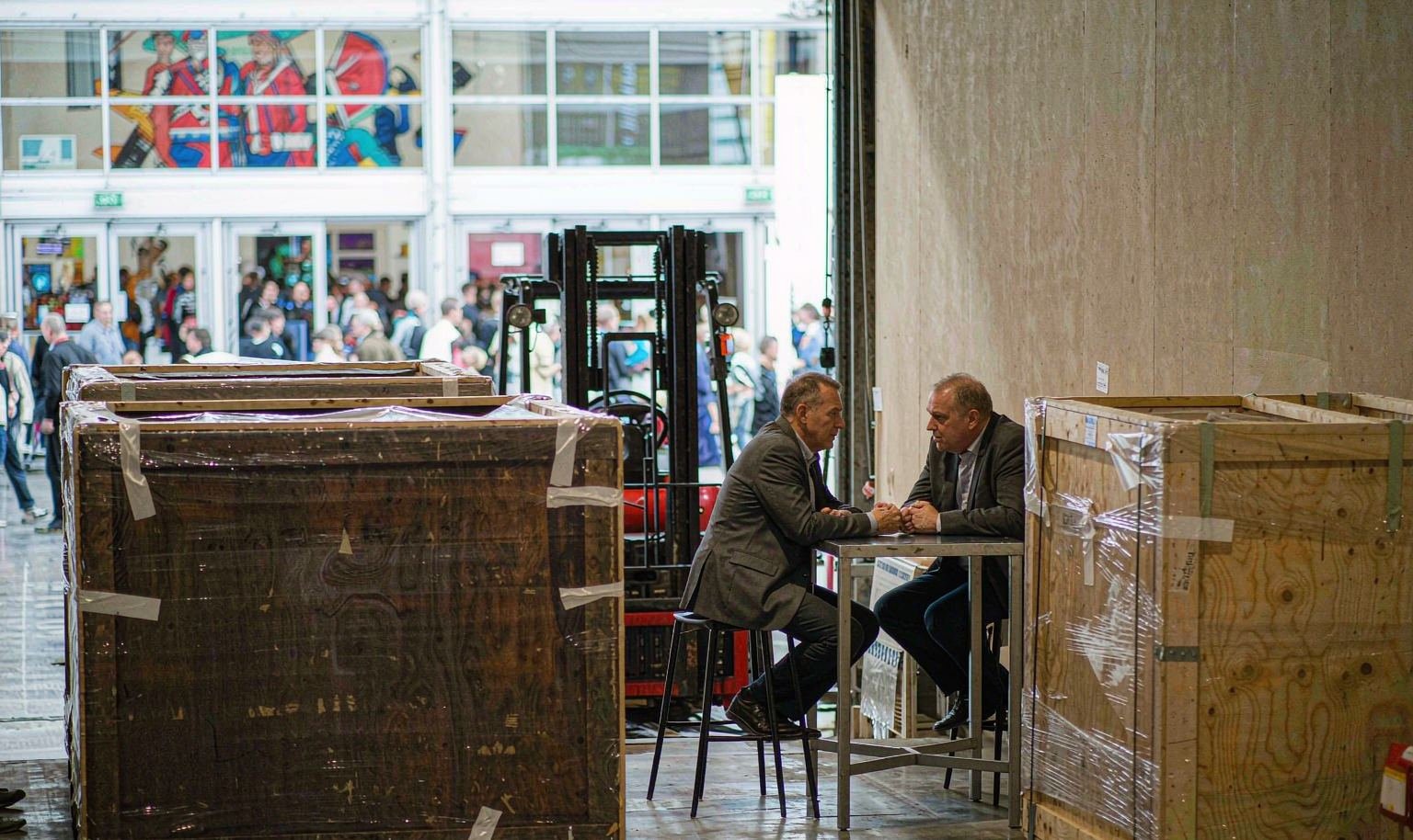 Plan Delivery for the Actual Building Route