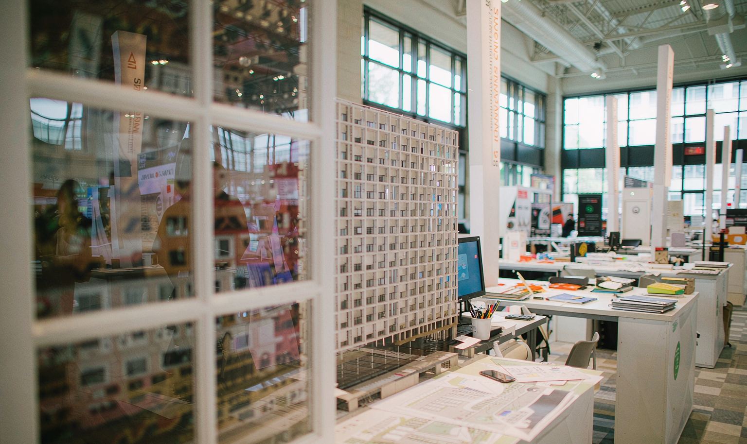 Keep Inventory from Becoming the Booth Design