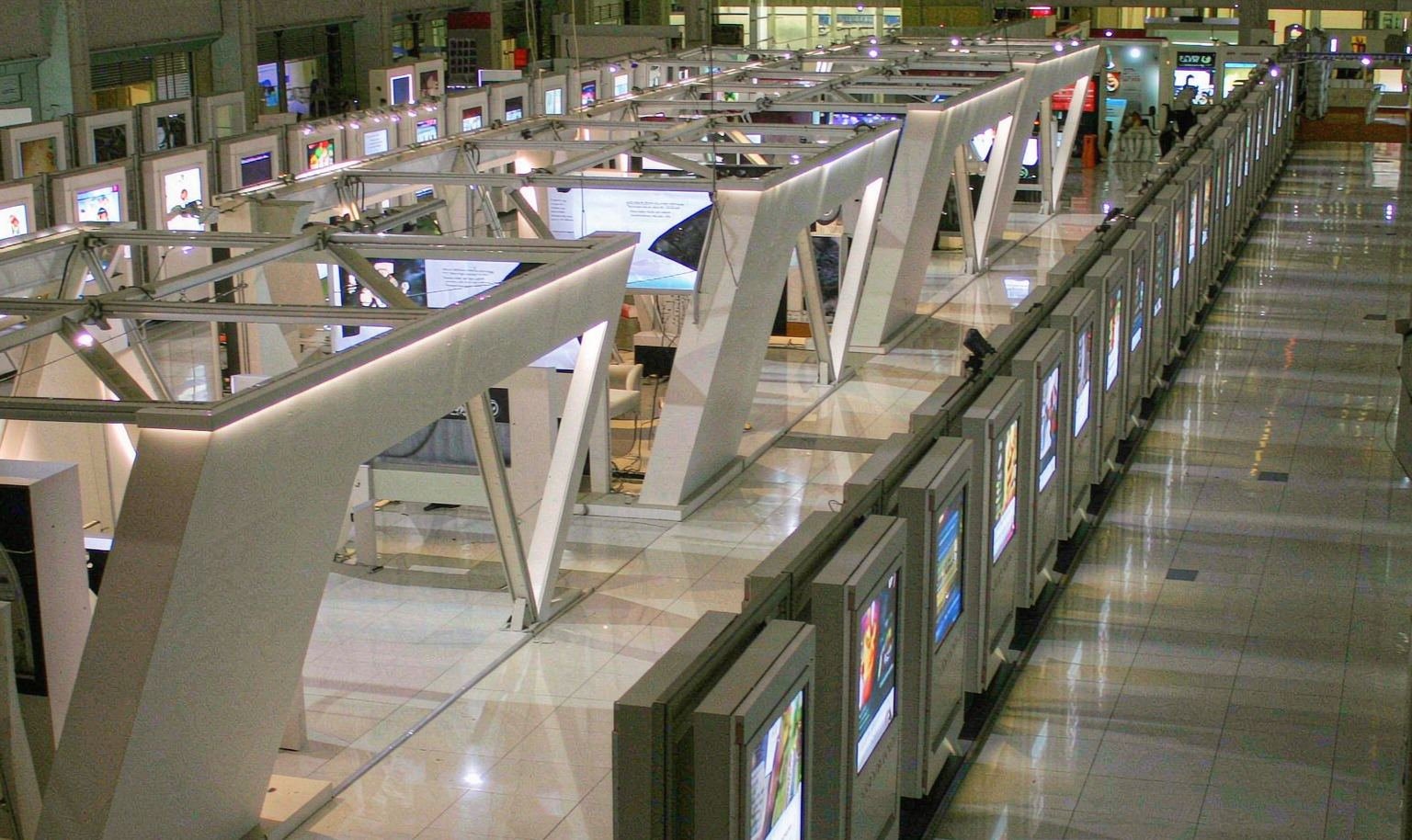 Place Qualification Where Staff Can See the Whole Floor